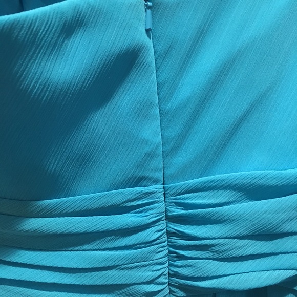 Davids Bridal Bridesmaid Dress - Picture 3 of 5